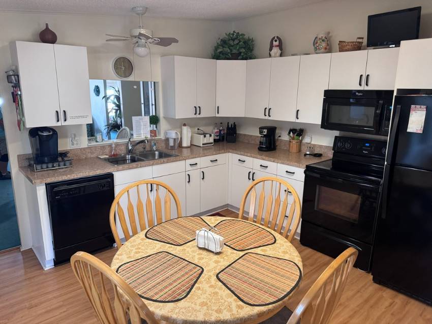 2909 Madera Circle a North Fort Myers, FL Mobile or Manufactured Home for Sale